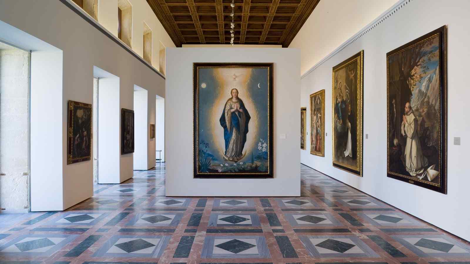 Galeria de Belas Artes com pinturas flamengas e espanholas, interior do Palácio de Carlos V
