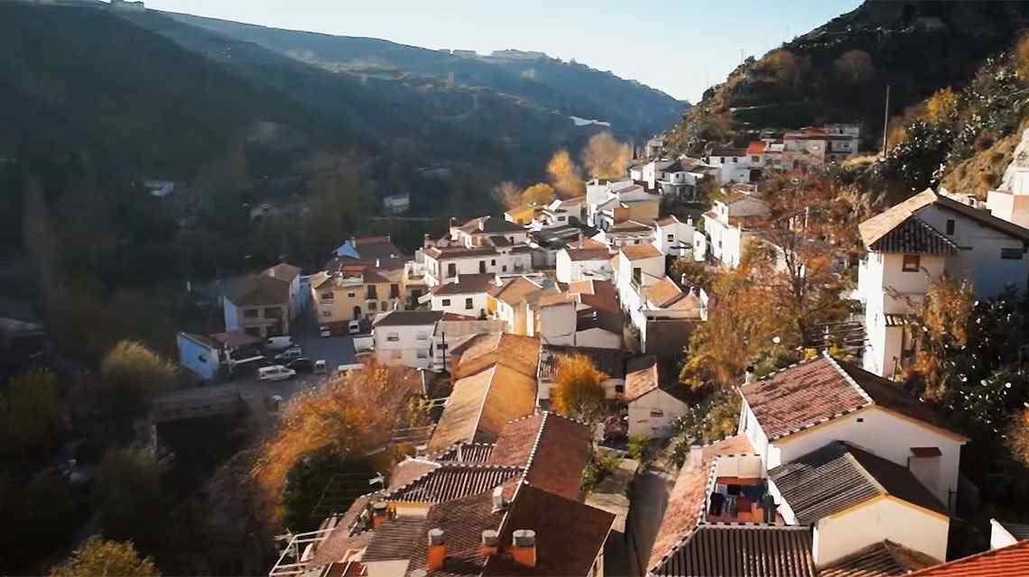 Monachil Town Overview