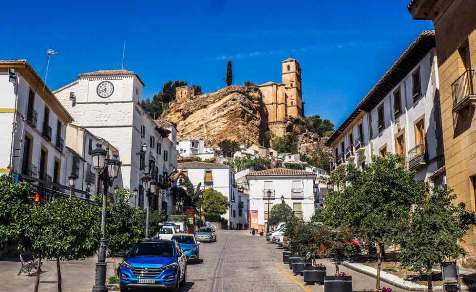 Iglesia de la Encarnación, a igreja neoclássica circular em Montefrío